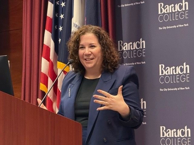 bhi-dana-zeller-speaks-at-the-baruch-college-zicklin-schoo-of-business-mitsui-lunchtime-fo