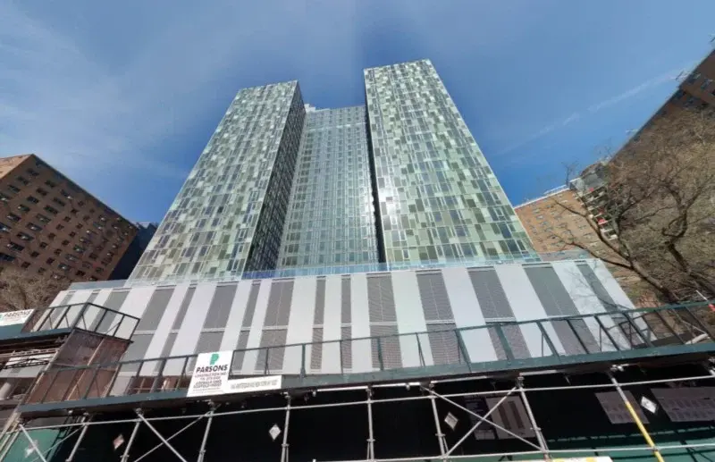 bhi-cre-team-provides-a-220m-refinancing-deal-for-a-residential-tower-in-harlem.webp